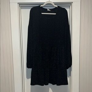 Black with Gild Shimme Long-Sleeve Babydoll Dress